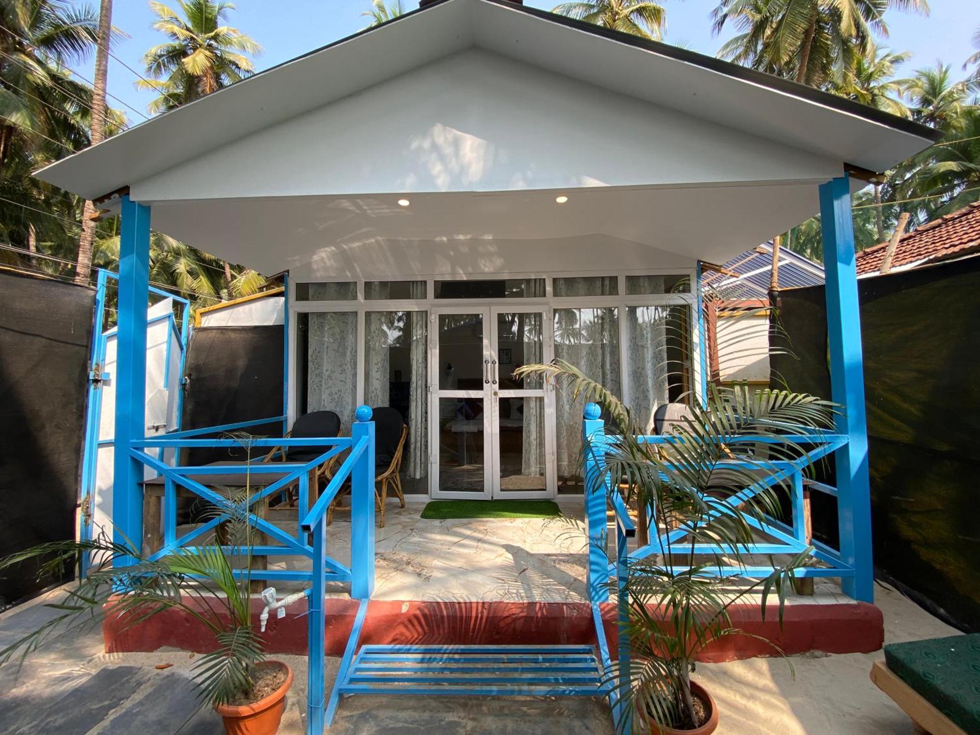 Tropical Bay Hostel Palolem Buitenkant foto